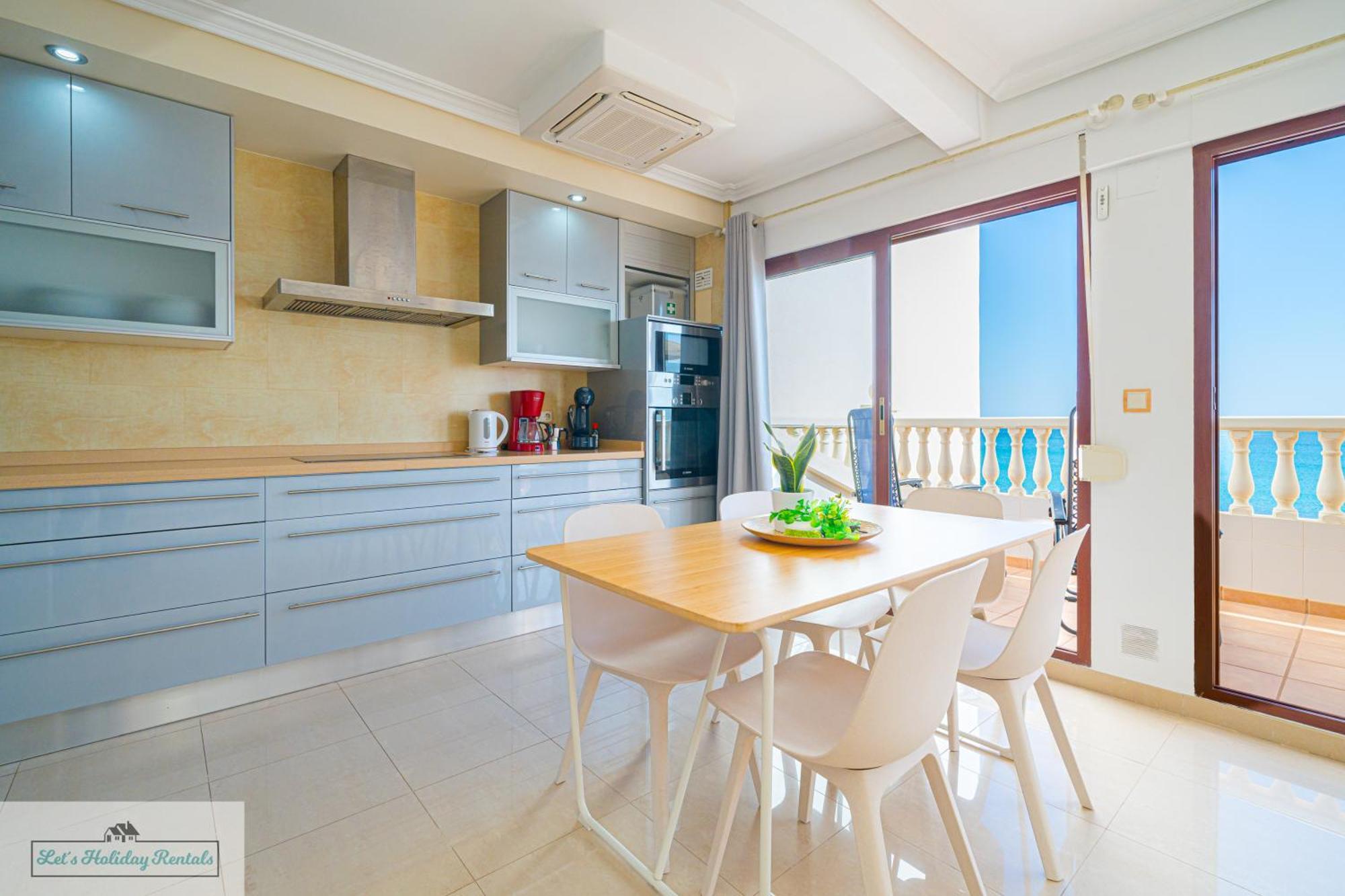 Piso Primera Linea Jakarta 3 Sea View El Campello Luaran gambar