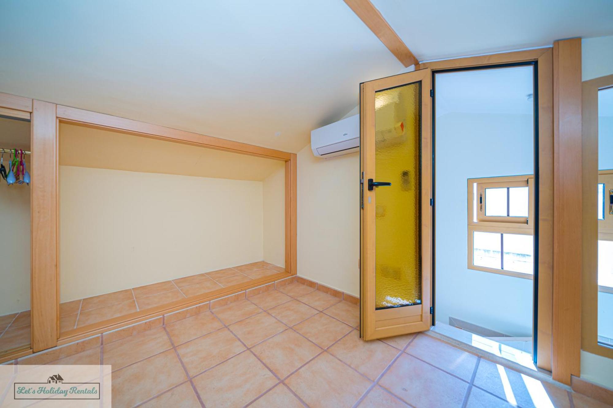 Piso Primera Linea Jakarta 3 Sea View El Campello Luaran gambar